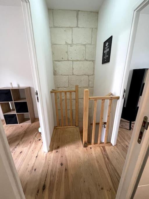 Superbe Appartement Cosy Avec Jardin Nîmes Eksteriør bilde